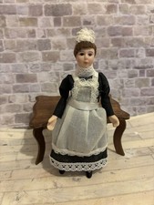 Dolls house scale - house, 1/12