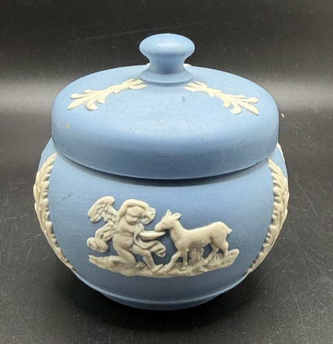 Wedgwood jasperware blue - jasperware,