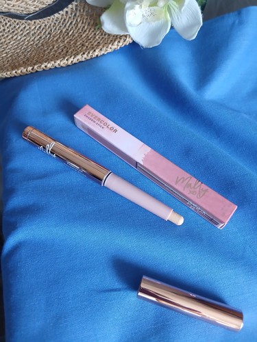 Soft creamy eyeshadow stick - creamy, by