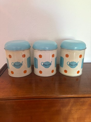 Three vintage worcester ware - vintage,