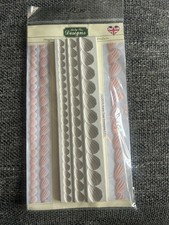 Katy Sue Designs Silicone Mould Piped Shell Borders CB0005