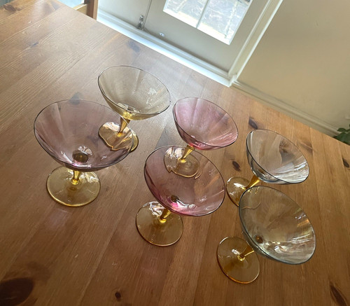 Vintage harlequin champagne - vintage,