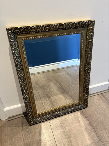 Vintage baroque style medium - vintage,