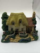 Gorgeous Leonardo Cottage