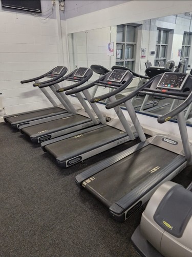 Technogym jog 500 treadmill - jog,
