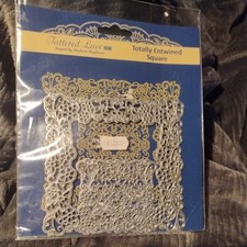 Tattered Lace Die set Totally