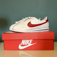 BNIB - Authentic Nike ®