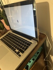 Apple MacBook Pro Silver 2.5gz