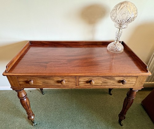 Antique victorian mahogany - antique,