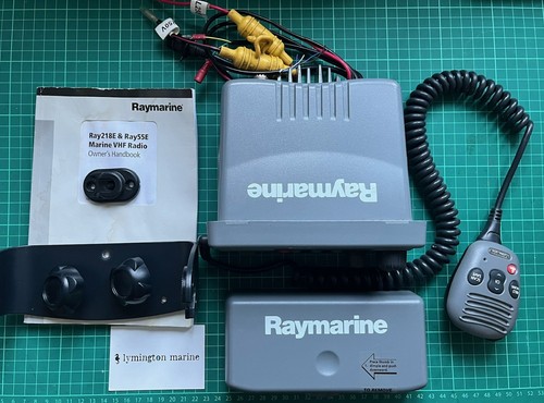 Raymarine ray55e vhf class - vhf, d