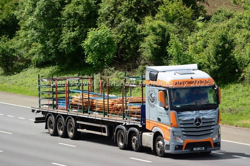 Truck photo 12x8 - photo,