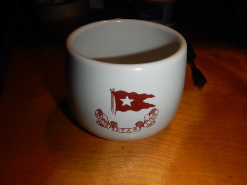 White star line rms titanic - white,
