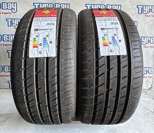 New 245 98y momo top - 245/40/19,