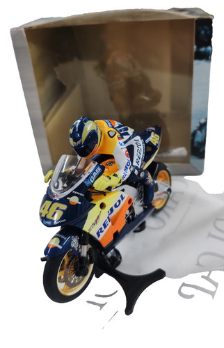 Scalextric motogp honda - motogp,
