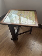 VINTAGE ANTIQUE WOODEN FIRE SCREEN/ FOLDING TABLE LOVELY GARDEN TAPESTRY SCENE.