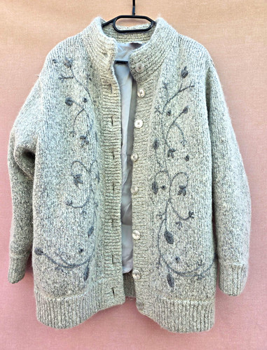 Vintage grey floral - vintage, knit
