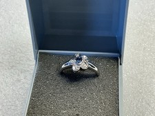 FOR SALE 9CT WHITE GOLD