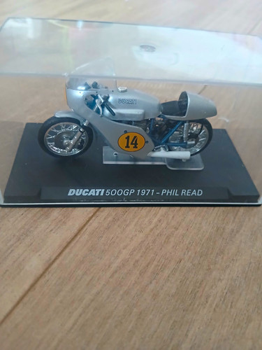 Ducati 500 phil read - phil, 1971