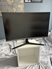 Samsung LC32R500FHPXXU 32" FHD Widescreen LED Monitor - Grey