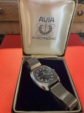 Gents Vintage Avia Electronic