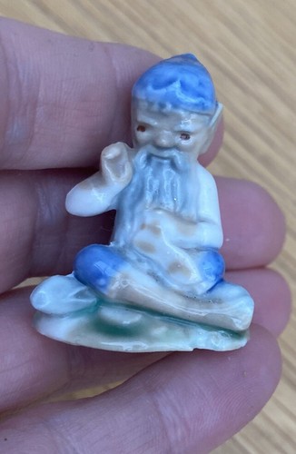 Vintage wade whimsie irish elf - wade,