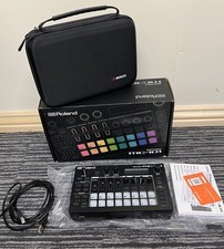 Roland MC-101 Groovebox