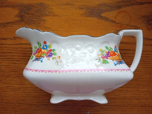 Traditional gravy boat myott - traditional,