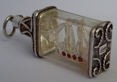 Fantastic vintage nuvo solid - vintage,