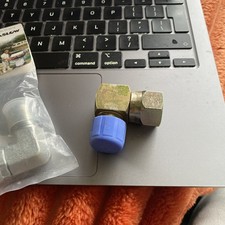 Gaslow Angled Connector