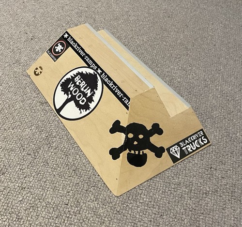 Black river fingerboard - river,