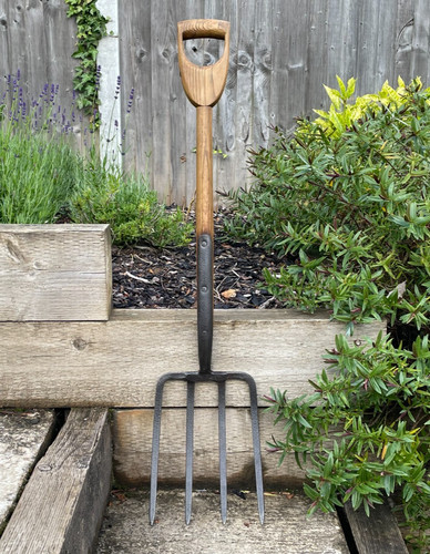 Vintage handle garden - d,