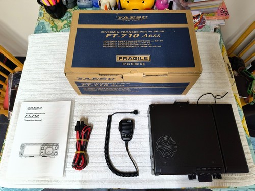 Yaesu 710 aess - aess, boxed