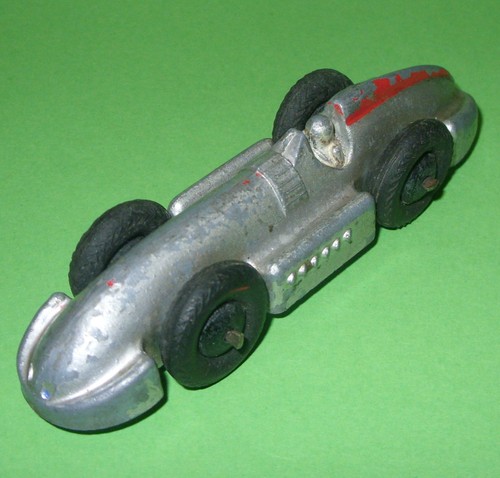 Dinky 23e speed the wind - dinky,