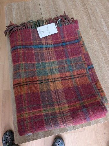 Johnston elgin lambswool - johnston's,