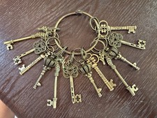 Set of 12 Large Skeleton Keys
