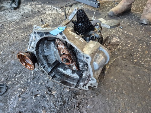 Gearbox volkswagen caddy - gearbox, maxi
