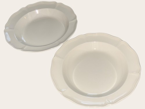 Wedgwood queens shape - queens, rim