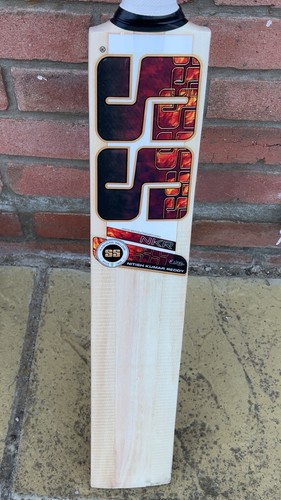 Cricket bat ready to - ready,