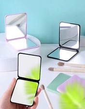 Pocket Hand Held Mirror Professional Salon Style Handheld Vanity Makeup Mirror