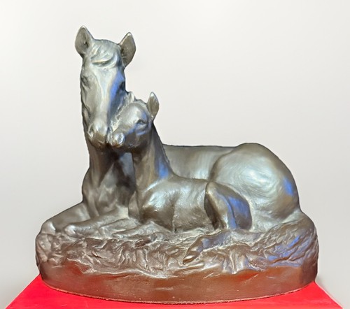 Bronze sculpture mare - mare, foal