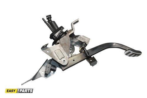 Volvo v40 clutch pedal - v40,