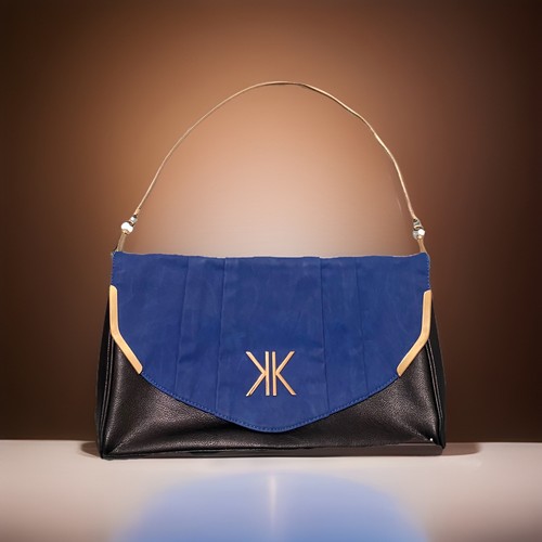 Women kardashian - kk,