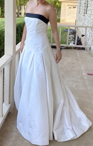 Monique lhuillier wedding ball - monique,