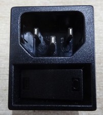 switched IEC mains inlet plug snap in fitting 42R36-3121-25 socket