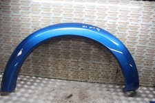 BFD082199 2018 L200 SERIES 5 2.4 DID FRONT WHEEL ARCH TRIM O/S