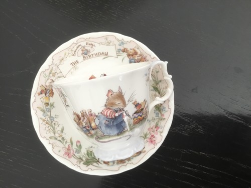 Brambly hedge royal doulton - -,