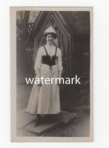 Woman outside porch sandal - woman, porch,