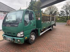 isuzu trucks