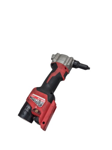 Milwaukee m12 bprt 12v rivet - m12,