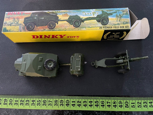 Dinky military 697 pounder - #697, 25-pounder